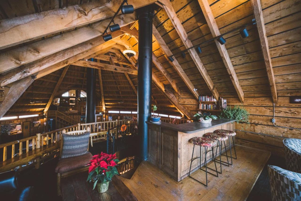 Teton Teepee * Alta